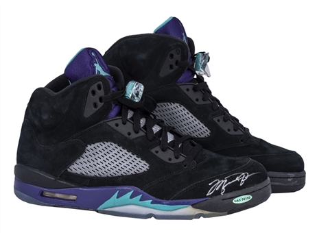 Michael Jordan Signed Pair of Nike Air Jordan V Sneakers (UDA) 